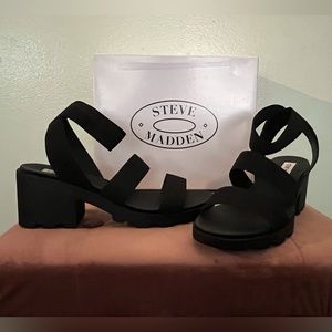 NWT Steve Madden, Size 8.5, Black Haidar Sandal